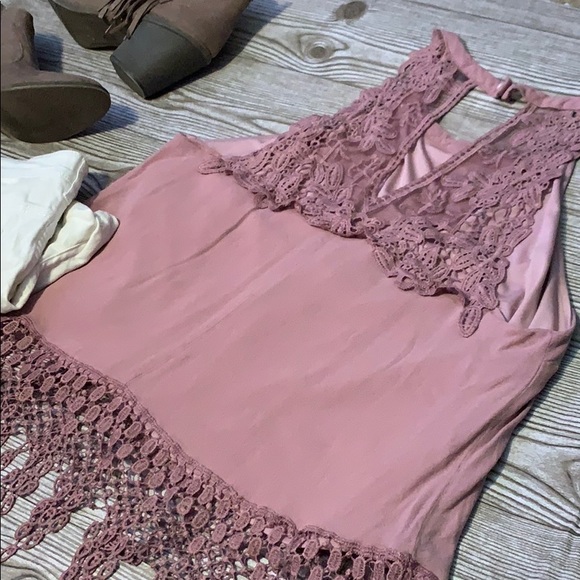 Rue+ Blouse - Picture 3 of 8